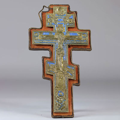 Crucifix orthodoxe en bronze gravé Russie 19ème