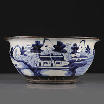 blanc-bleu porcelain basin for Vietnam